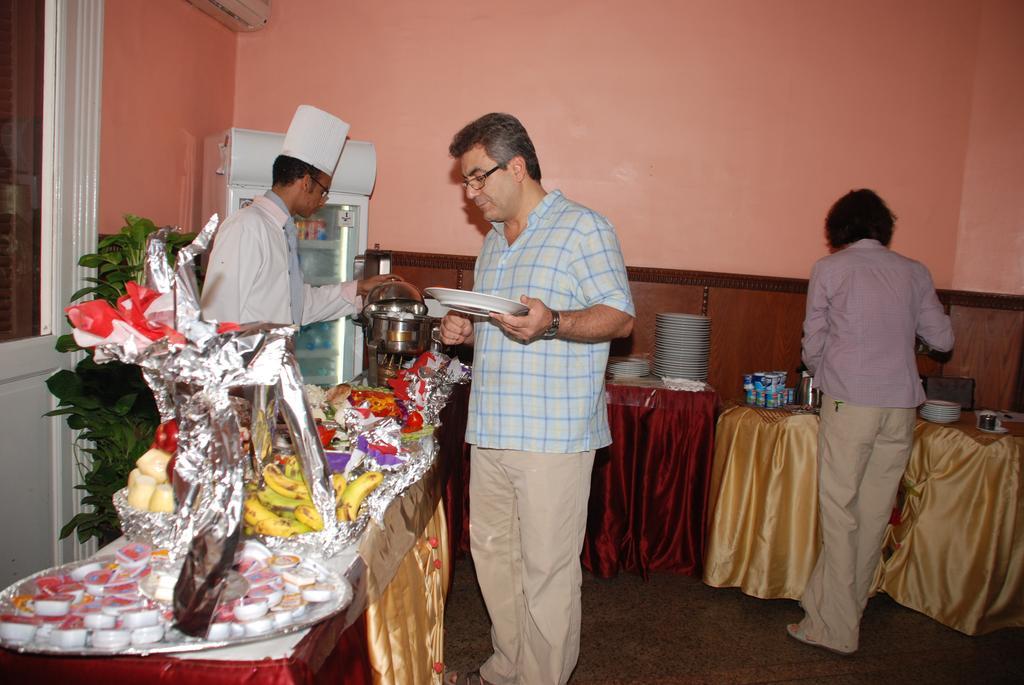 City View Hotel Kaherah Luaran gambar